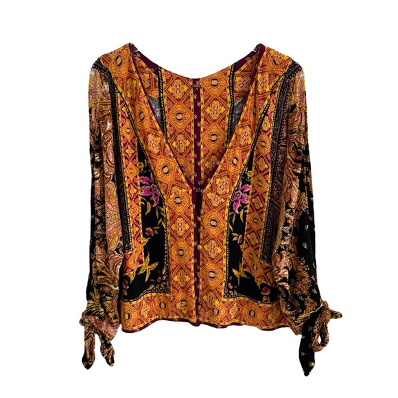 FREE PEOPLE CATCH ME IF YOU CAN ORANGE PINK BLACK TOP SZ M - Picture 8 of 9